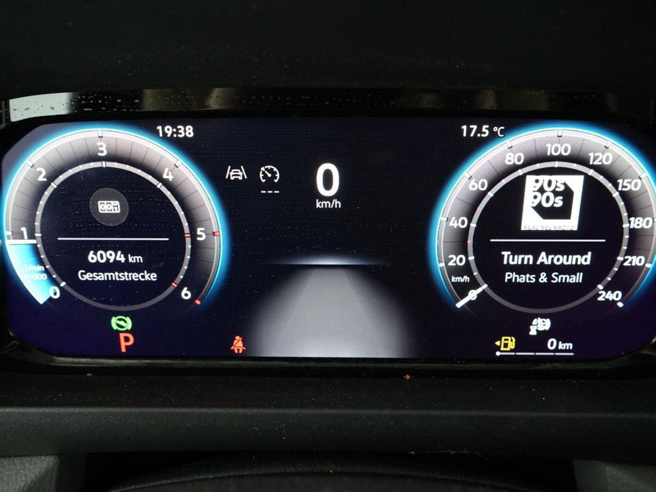 Volkswagen Crafter Kasten 35 L3H3 NAVI KLIMA DAB PDC - فان: صور 5 Volkswagen Crafter Kasten 35 L3H3 NAVI KLIMA DAB PDC - فان: صور 5