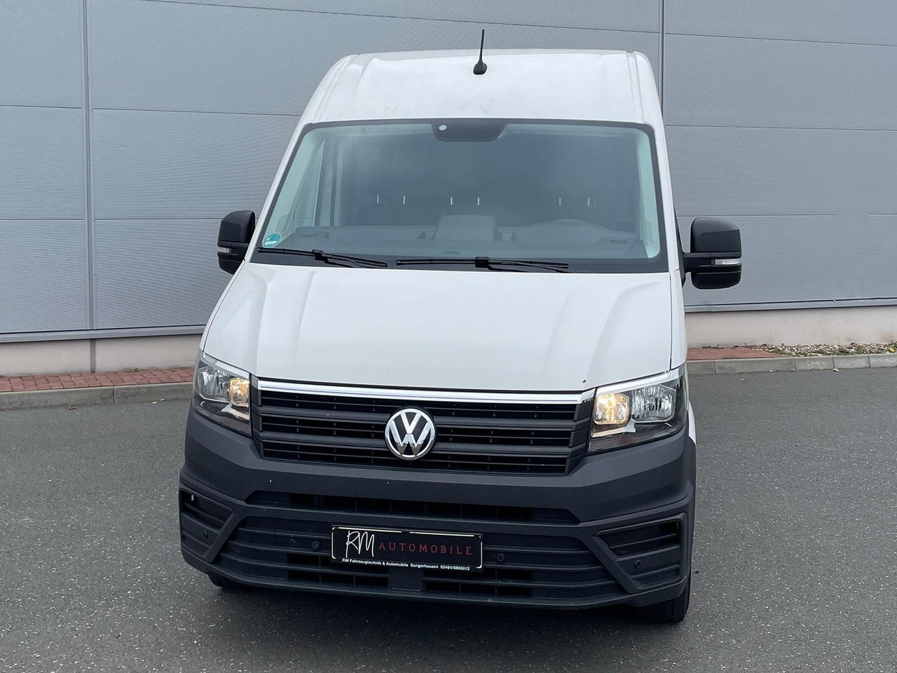 Volkswagen Crafter Kasten 35 L4H3 AHK KLIMA DAB PDC KAMERA - ميكروباص: صور 4 Volkswagen Crafter Kasten 35 L4H3 AHK KLIMA DAB PDC KAMERA - ميكروباص: صور 4