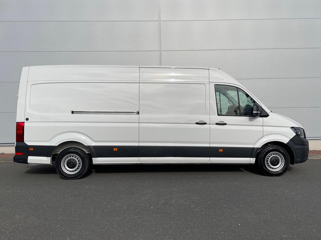 Volkswagen Crafter Kasten 35 L4H3 KAMERA KLIMA DAB - ميكروباص: صور 5 Volkswagen Crafter Kasten 35 L4H3 KAMERA KLIMA DAB - ميكروباص: صور 5