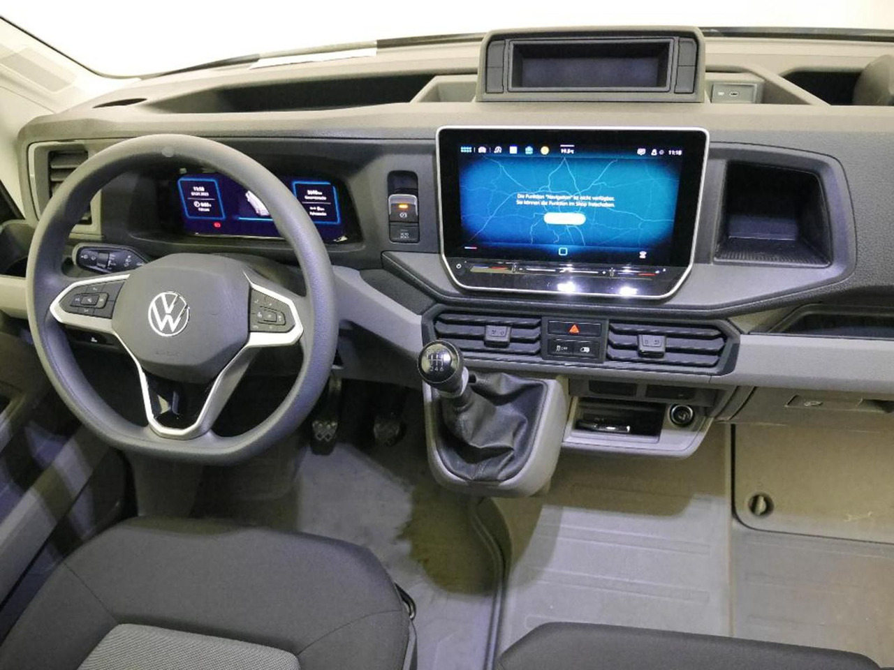 Volkswagen Crafter Kasten 35 L4H3 PDC DAB KAMERA KLIMA MFL - ميكروباص: صور 4 Volkswagen Crafter Kasten 35 L4H3 PDC DAB KAMERA KLIMA MFL - ميكروباص: صور 4