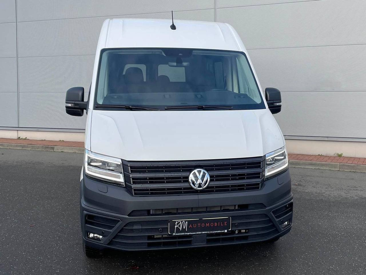 Volkswagen Crafter MIXTO 35 L3H3 Autom NAV SITZH ACC 5SITZE - ميكروباص: صور 3 Volkswagen Crafter MIXTO 35 L3H3 Autom NAV SITZH ACC 5SITZE - ميكروباص: صور 3