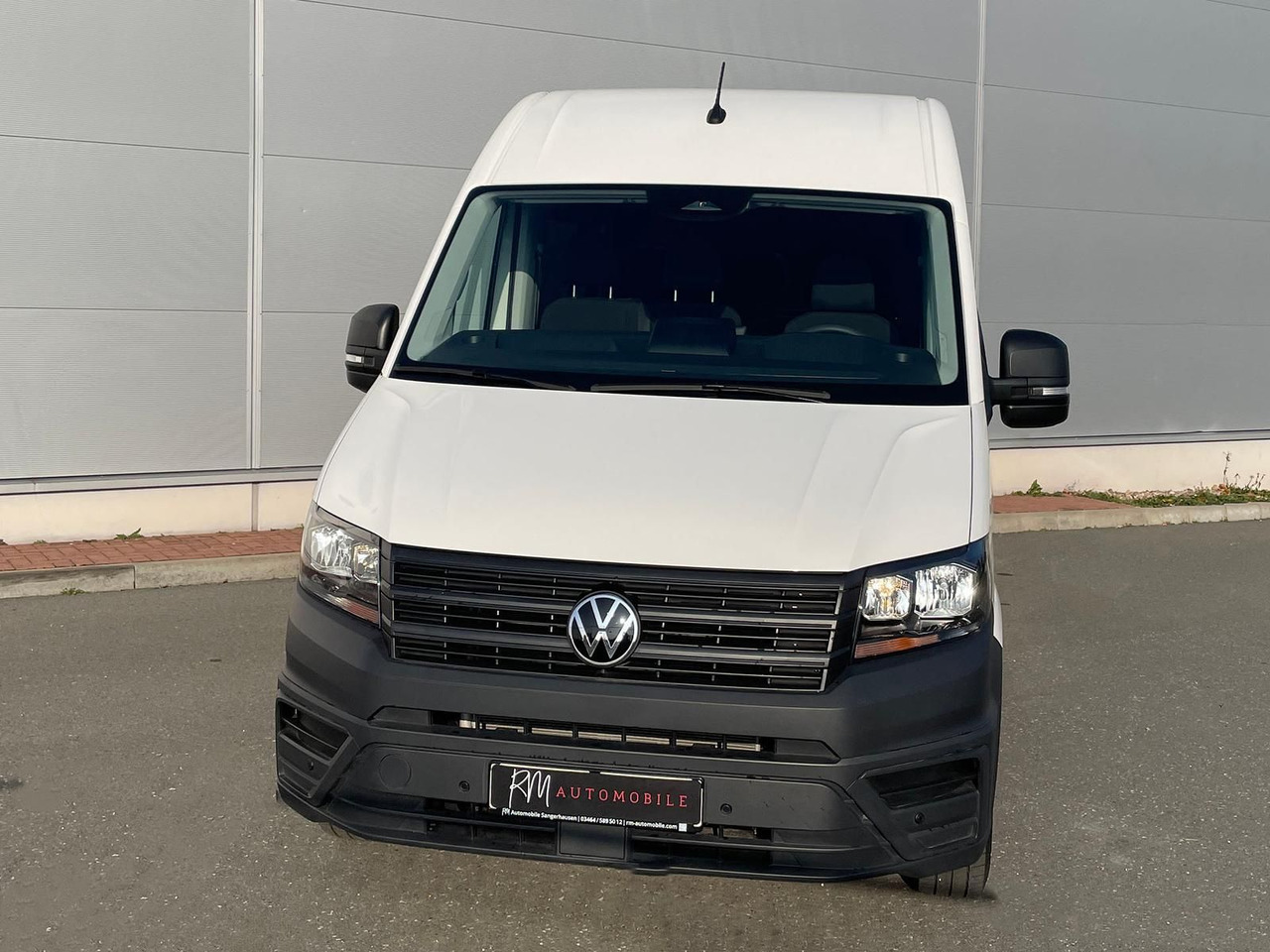 Volkswagen Crafter MIXTO 35 L3H3 KAMERA SITZHZ DAB - ميكروباص: صور 4 Volkswagen Crafter MIXTO 35 L3H3 KAMERA SITZHZ DAB - ميكروباص: صور 4