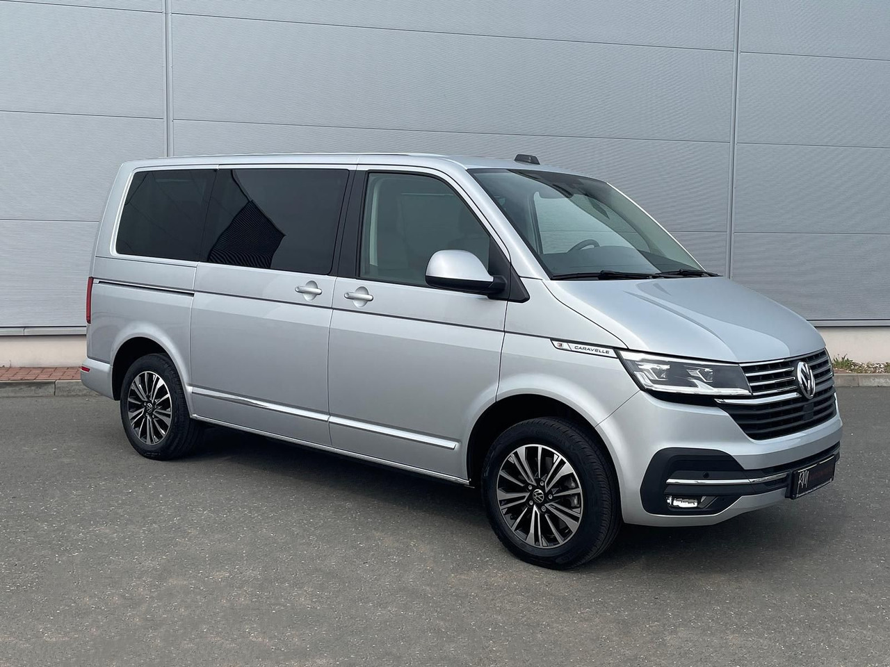 Volkswagen T6.1 Caravelle Highline STANDHZ NAVI LEDER PDC - ميكروباص: صور 2 Volkswagen T6.1 Caravelle Highline STANDHZ NAVI LEDER PDC - ميكروباص: صور 2