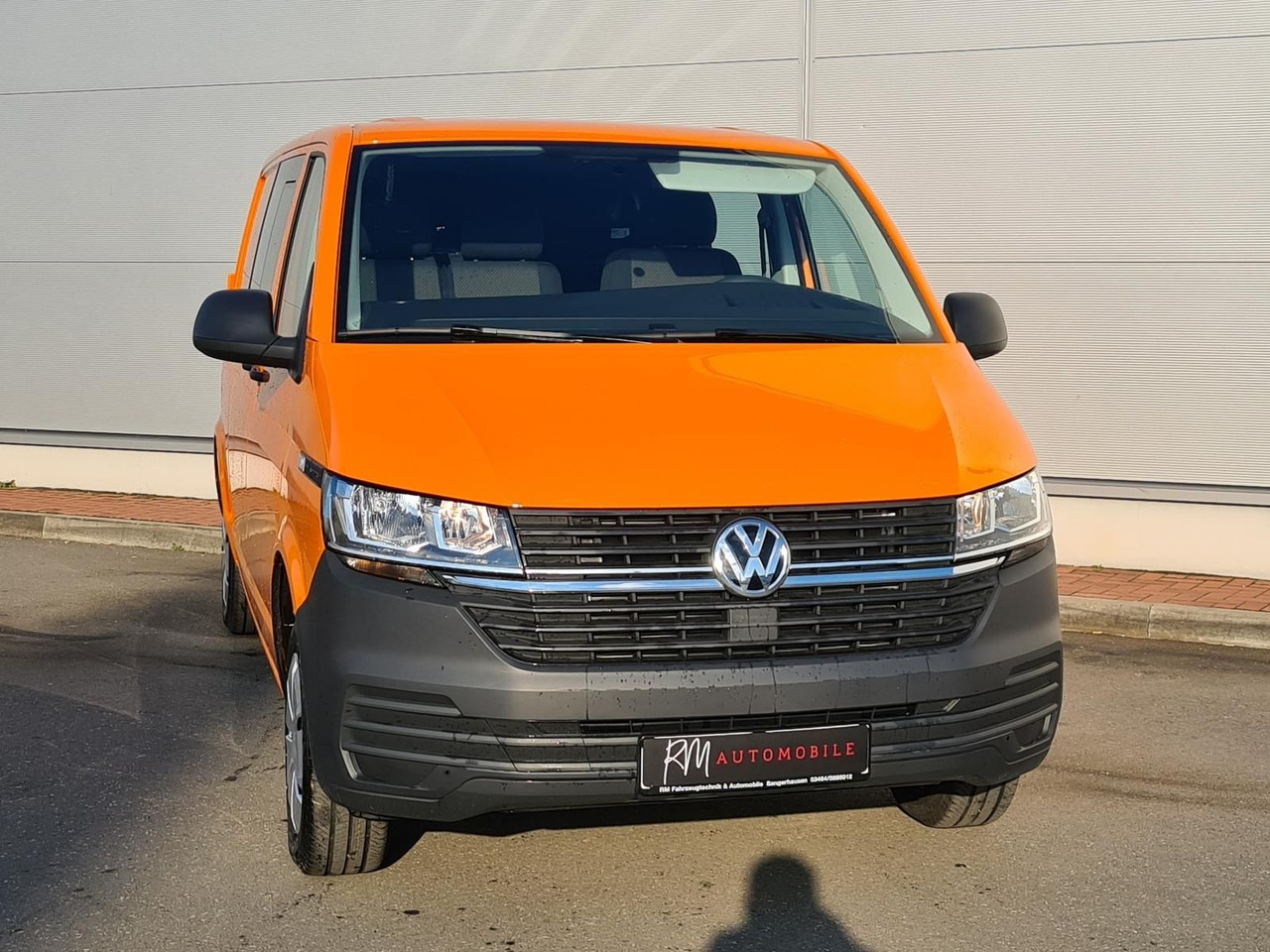 Volkswagen T6.1 Transporter MIXTO lang LED PDC KLIMA SITZH - سيارة: صور 3 Volkswagen T6.1 Transporter MIXTO lang LED PDC KLIMA SITZH - سيارة: صور 3