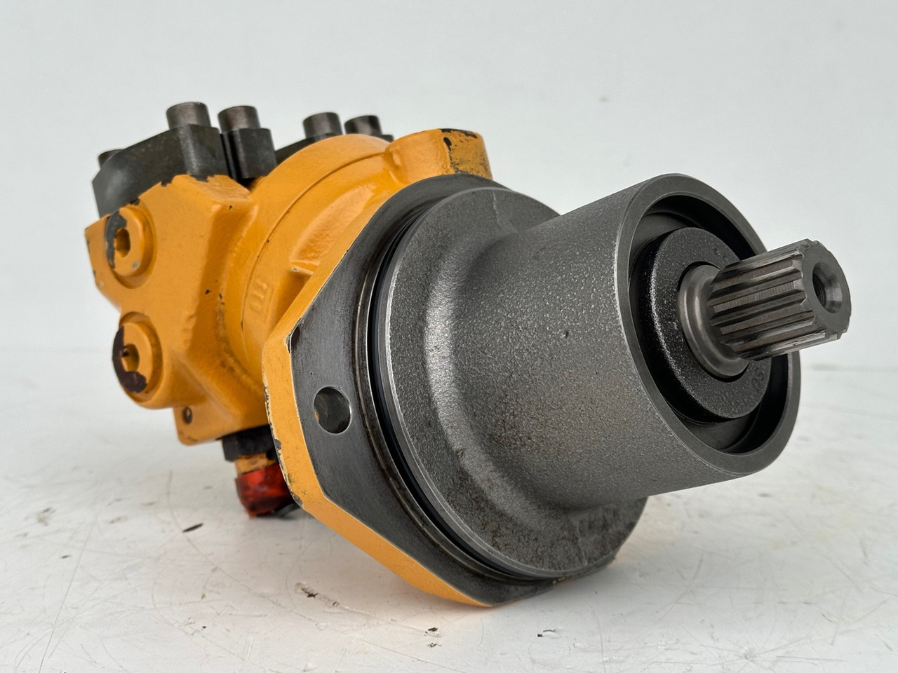 LIEBHERR Konstantmotor mit ID-Nr.5008984-ID-Nr.5007150 – Hydromatik Rexroth Axialkolbenmotor mit Nr.2000349 Typ:A2FE23/61W-NAL191. A308,A310,A312,A900ZW,R308,R310,R312,LOS914,R914,R916. #4064579.DK# - محرك هيدروليكي - حفارة: صور 3 LIEBHERR Konstantmotor mit ID-Nr.5008984-ID-Nr.5007150 – Hydromatik Rexroth Axialkolbenmotor mit Nr.2000349 Typ:A2FE23/61W-NAL191. A308,A310,A312,A900ZW,R308,R310,R312,LOS914,R914,R916. #4064579.DK# - محرك هيدروليكي - حفارة: صور 3