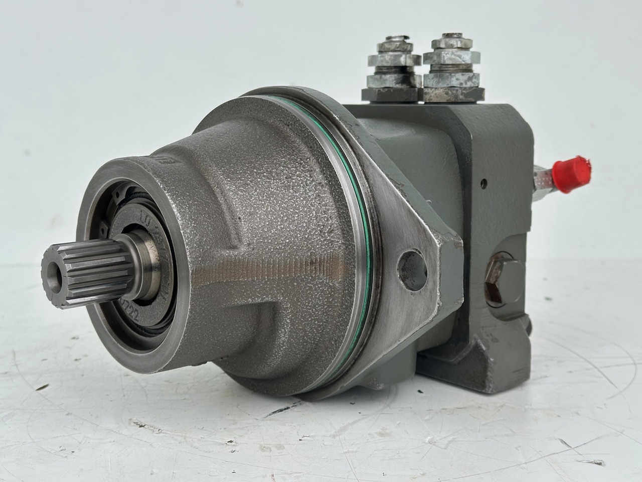 LIEBHERR Original Hydraulic Installation Motor Type:FMF045. ID-No.10115960-ID-No.10121111-ID-No.9075181-ID-No.10125041-ID-No.10125043.A309,A311,A312,A314,A316,A900,A904,A918,R313,R317,R900,R904.#13.12.20546.DK - محرك هيدروليكي - حفارة: صور 3 LIEBHERR Original Hydraulic Installation Motor Type:FMF045. ID-No.10115960-ID-No.10121111-ID-No.9075181-ID-No.10125041-ID-No.10125043.A309,A311,A312,A314,A316,A900,A904,A918,R313,R317,R900,R904.#13.12.20546.DK - محرك هيدروليكي - حفارة: صور 3