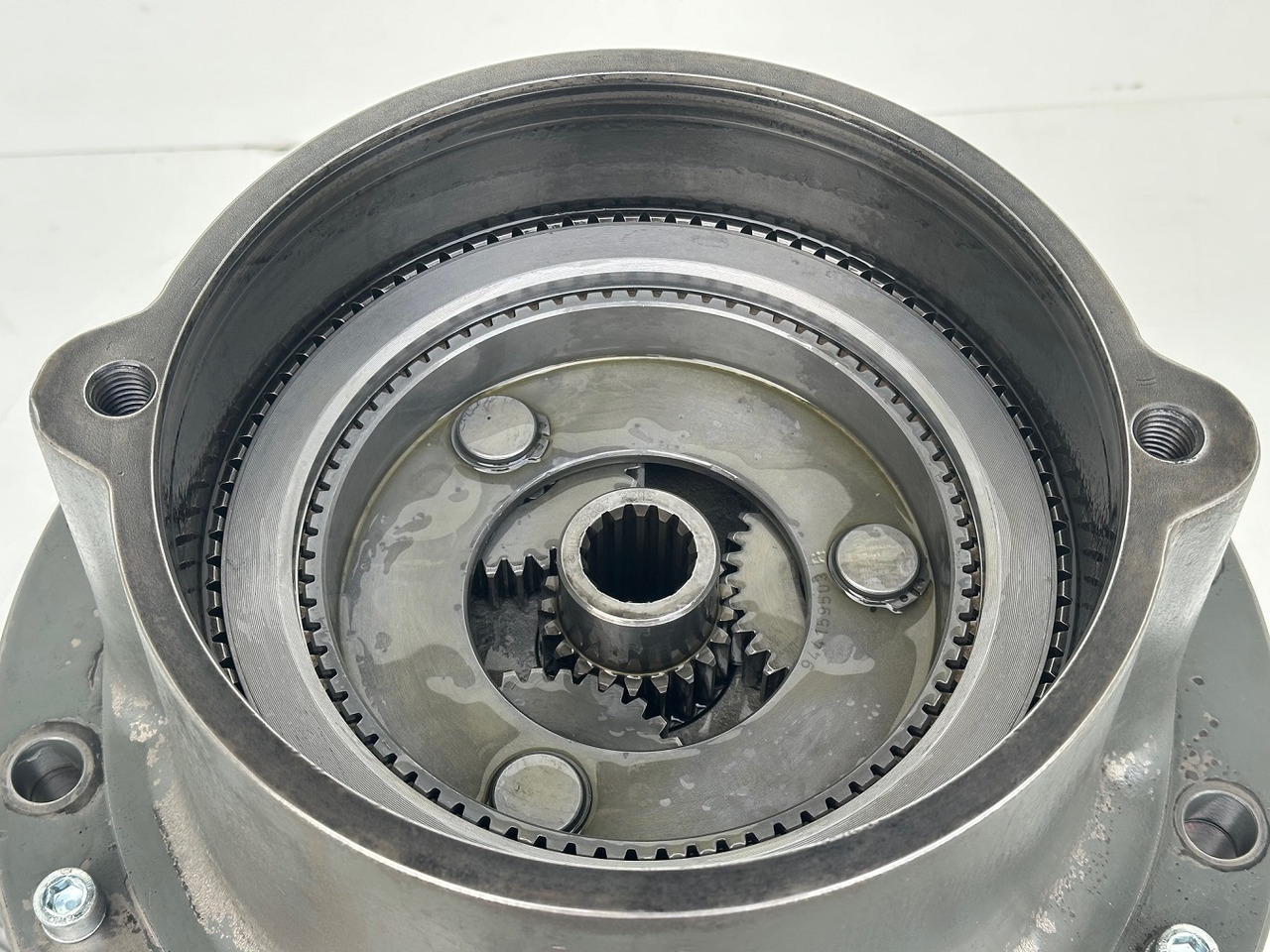 LIEBHERR Original Schwenkantrieb Typ: AT-SAT225/273,SAT225/229. ID-Nr.90003633A-ID-Nr.932151201-ID-Nr.932871301-ID-Nr.90003632-ID-Nr.970463801. A314,A316,A900,A904,R313,R317,R900,R904. #B13.20.90430# - محرك سوينغ - حفارة: صور 4 LIEBHERR Original Schwenkantrieb Typ: AT-SAT225/273,SAT225/229. ID-Nr.90003633A-ID-Nr.932151201-ID-Nr.932871301-ID-Nr.90003632-ID-Nr.970463801. A314,A316,A900,A904,R313,R317,R900,R904. #B13.20.90430# - محرك سوينغ - حفارة: صور 4