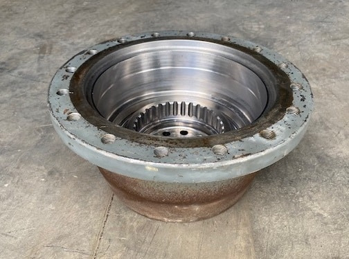 Liebherr Abtriebsglocke ID-Nr.90216077. Typ:FAT400G546. PR71605LGP, PR716LGP, PR716XL. - محرك السفر - بلدوزر: صور 1 Liebherr Abtriebsglocke ID-Nr.90216077. Typ:FAT400G546. PR71605LGP, PR716LGP, PR716XL. - محرك السفر - بلدوزر: صور 1