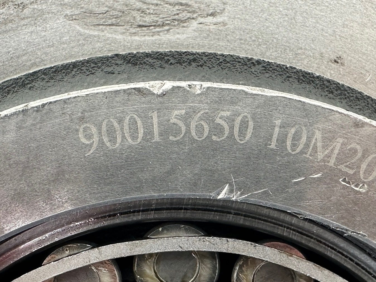 محرك سوينغ - حفارات زحافة Liebherr Abtriebswellengehäuse ID-Nr.90015650 and Kegelrollenlager ID-Nr.761008503 and Kegelrollenlager ID-Nr.10195527. #BR.GE:10899#1777#: صور 15 محرك سوينغ - حفارات زحافة Liebherr Abtriebswellengehäuse ID-Nr.90015650 and Kegelrollenlager ID-Nr.761008503 and Kegelrollenlager ID-Nr.10195527. #BR.GE:10899#1777#: صور 15