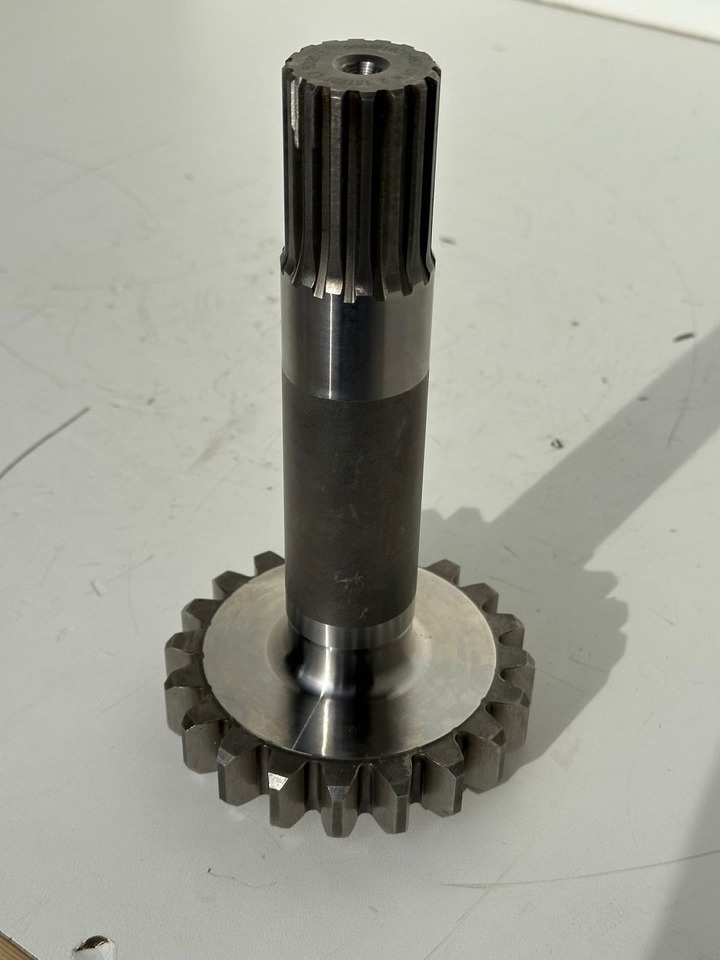 Liebherr Antriebswelle ID-Nr.969491901. FAT355P076. R906, R916, R922, R924, R926. #969491901.01# - محرك السفر - آلات البناء: صور 3 Liebherr Antriebswelle ID-Nr.969491901. FAT355P076. R906, R916, R922, R924, R926. #969491901.01# - محرك السفر - آلات البناء: صور 3