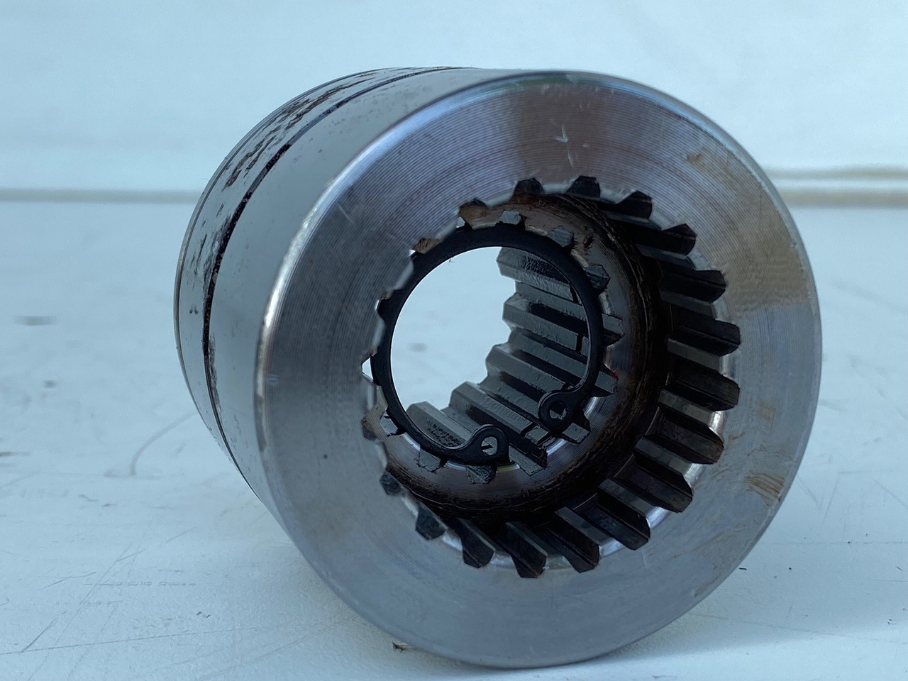 Liebherr Bonfiglioli Kupplung ID-Nr.5007338.  A308, A310, A312, A900 ZW, R308, R310, R312. #LI-BO-KU-27.05# - محرك سوينغ - حفارة على عجلات: صور 2 Liebherr Bonfiglioli Kupplung ID-Nr.5007338.  A308, A310, A312, A900 ZW, R308, R310, R312. #LI-BO-KU-27.05# - محرك سوينغ - حفارة على عجلات: صور 2