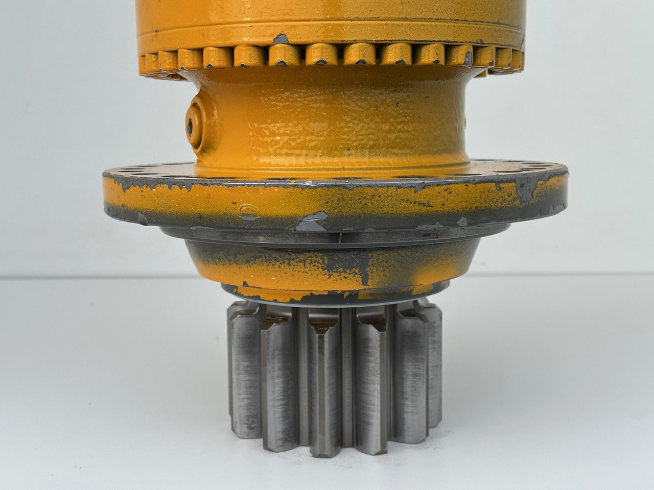 Liebherr Drehwerkantrieb Typ:DAT200/1 mit ID-Nr.90209947. LTM 1070-4.2. #90209947.544-0255# - محرك سوينغ - رافعة مجنزرة: صور 5 Liebherr Drehwerkantrieb Typ:DAT200/1 mit ID-Nr.90209947. LTM 1070-4.2. #90209947.544-0255# - محرك سوينغ - رافعة مجنزرة: صور 5