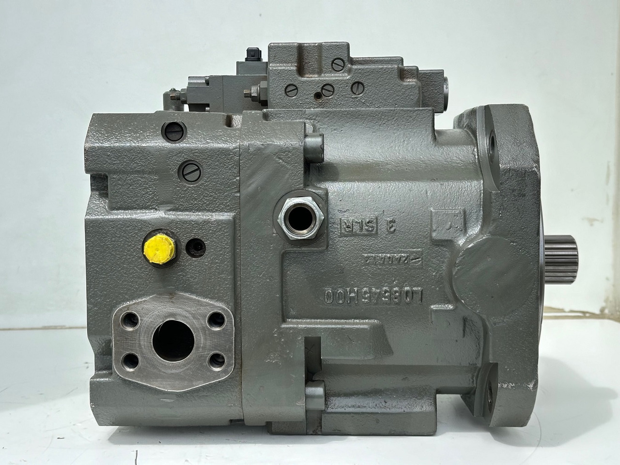 Liebherr Hydraulikverstellpumpe Typ:DPV O 165. ID-Nr.10120060 - ID-Nr.10144915. LH120 C-1103, LH120 CG-1103, LH120 M-1102. #10144915.13342# - مضخة هيدروليكية - حفارة على عجلات: صور 3 Liebherr Hydraulikverstellpumpe Typ:DPV O 165. ID-Nr.10120060 - ID-Nr.10144915. LH120 C-1103, LH120 CG-1103, LH120 M-1102. #10144915.13342# - مضخة هيدروليكية - حفارة على عجلات: صور 3