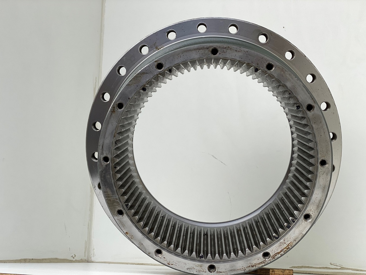 Liebherr Innenrad ID-Nr.90015181. FAT400P092 - FAT400P112. #IN17.02BC# - محرك السفر - حفارات زحافة: صور 5 Liebherr Innenrad ID-Nr.90015181. FAT400P092 - FAT400P112. #IN17.02BC# - محرك السفر - حفارات زحافة: صور 5