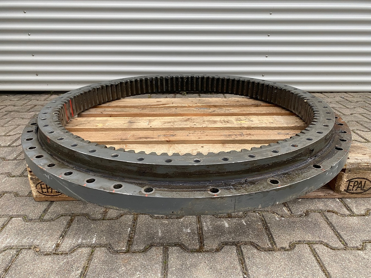 Liebherr Kugeldrehverbindung ID-Nr.90217104. Typ:KUD44VJ023.   R926 K-LC.   #11355# - حلقة الدوران - حفارات زحافة: صور 3 Liebherr Kugeldrehverbindung ID-Nr.90217104. Typ:KUD44VJ023.   R926 K-LC.   #11355# - حلقة الدوران - حفارات زحافة: صور 3