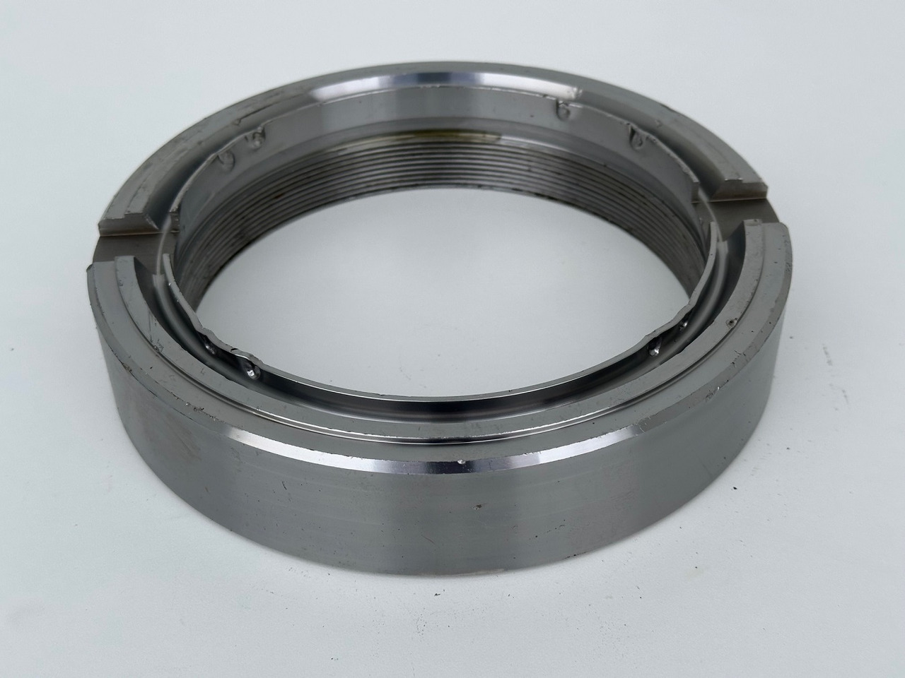 Liebherr Original Nutmutter ID-Nr.9443117 - ID-Nr.944311703. LH110,A974,LOS974,P974,P976,R974,R976,R980,P994,P995,R944,R995. #944311703.30.12.02# - محرك سوينغ - آلات البناء: صور 2 Liebherr Original Nutmutter ID-Nr.9443117 - ID-Nr.944311703. LH110,A974,LOS974,P974,P976,R974,R976,R980,P994,P995,R944,R995. #944311703.30.12.02# - محرك سوينغ - آلات البناء: صور 2