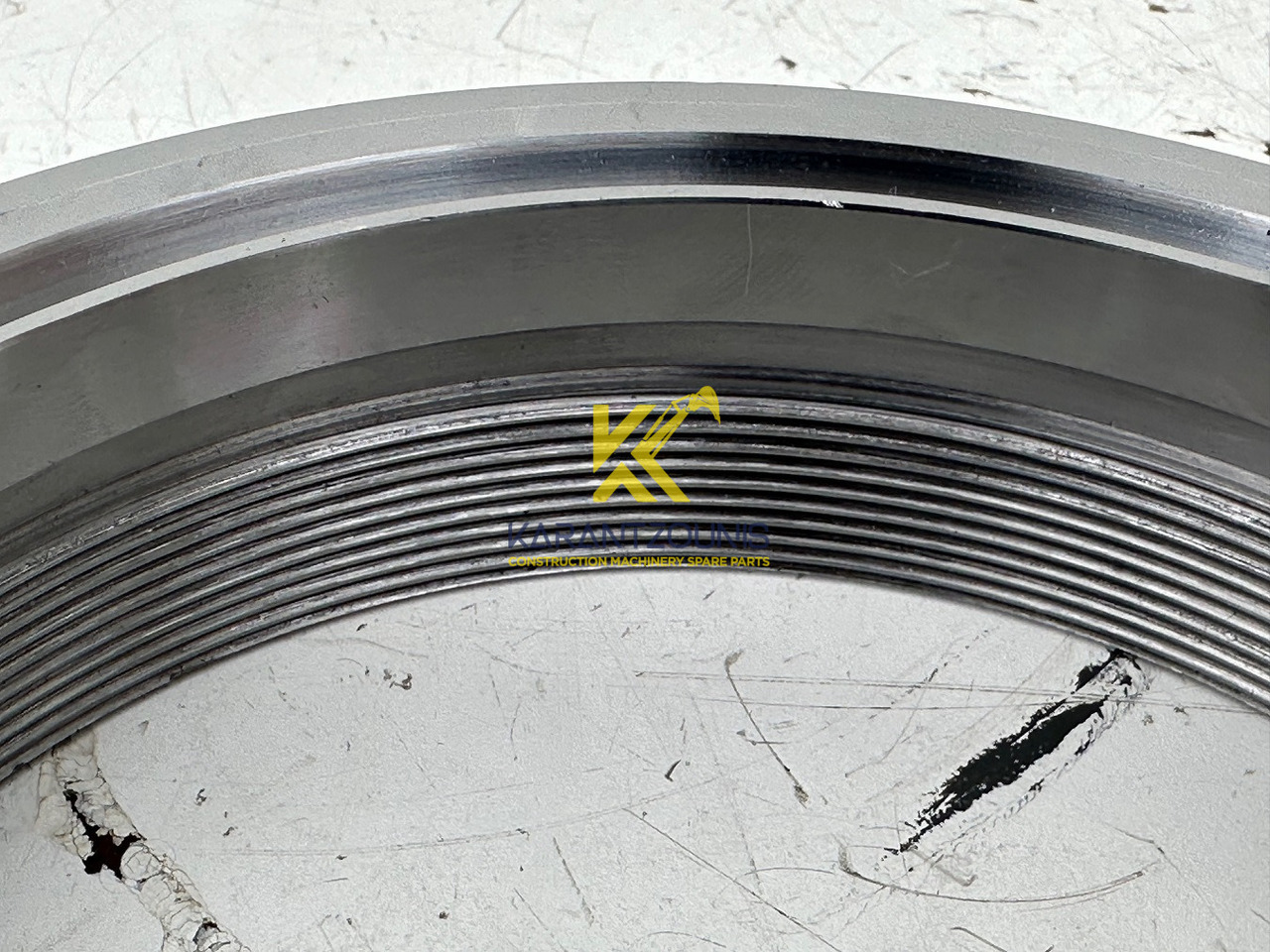 Liebherr Original Nutmutter ID-Nr.9443117 - ID-Nr.944311703. LH110,A974,LOS974,P974,P976,R974,R976,R980,P994,P995,R944,R995. #944311703.31.07# - محرك سوينغ - آلات البناء: صور 5 Liebherr Original Nutmutter ID-Nr.9443117 - ID-Nr.944311703. LH110,A974,LOS974,P974,P976,R974,R976,R980,P994,P995,R944,R995. #944311703.31.07# - محرك سوينغ - آلات البناء: صور 5