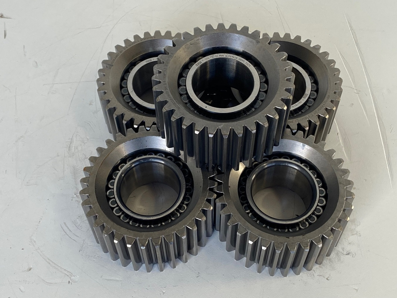 Liebherr Planetenrad ID-Nr.90216227. SAT300A1200. R926-1715 - R928-1715 - R930-1716. #P0161# - محرك سوينغ - آلات البناء: صور 4 Liebherr Planetenrad ID-Nr.90216227. SAT300A1200. R926-1715 - R928-1715 - R930-1716. #P0161# - محرك سوينغ - آلات البناء: صور 4