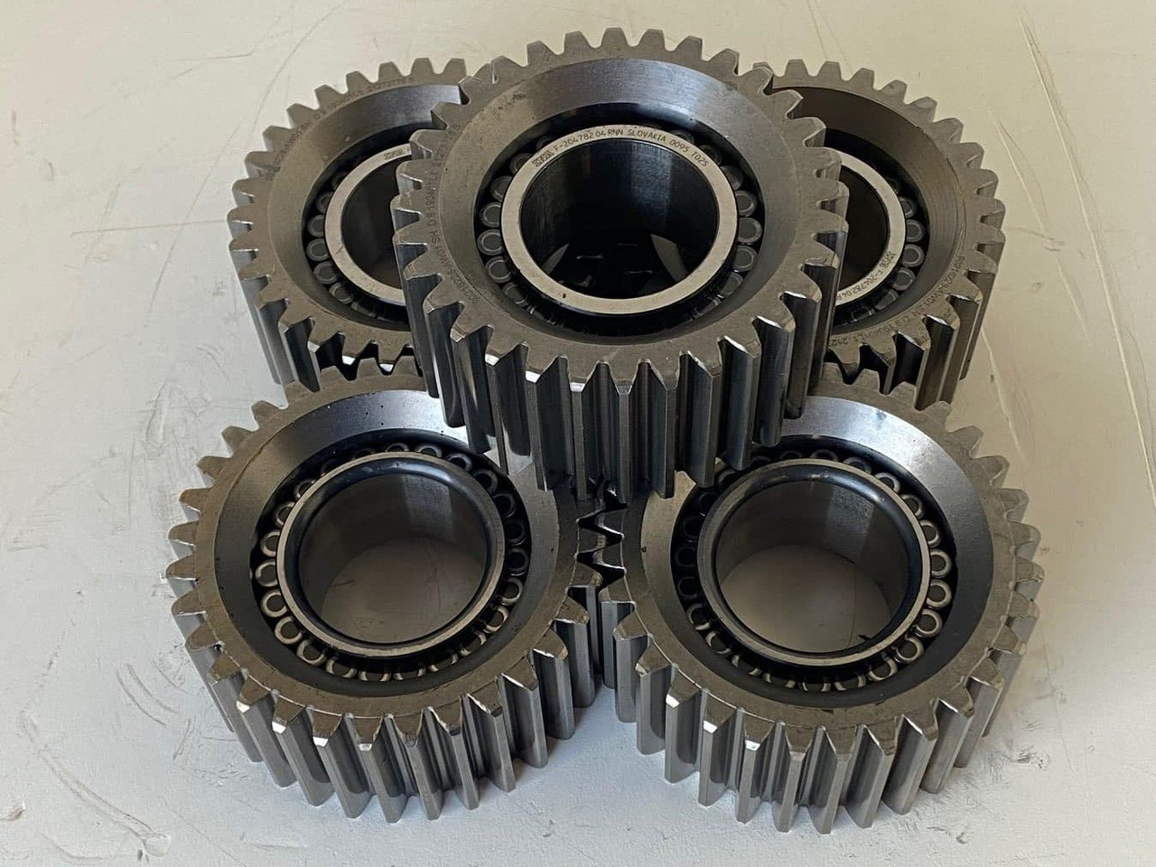 Liebherr Planetenrad ID-Nr.90216227. SAT300A1200. R926-1715 - R928-1715 - R930-1716. #P0161# - محرك سوينغ - آلات البناء: صور 3 Liebherr Planetenrad ID-Nr.90216227. SAT300A1200. R926-1715 - R928-1715 - R930-1716. #P0161# - محرك سوينغ - آلات البناء: صور 3