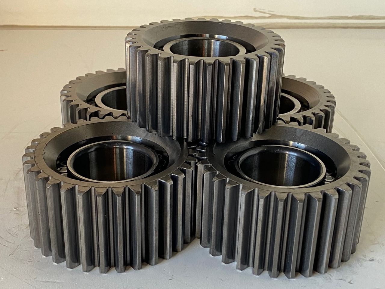 Liebherr Planetenrad ID-Nr.90216227. SAT300A1200. R926-1715 - R928-1715 - R930-1716. #P0161# - محرك سوينغ - آلات البناء: صور 2 Liebherr Planetenrad ID-Nr.90216227. SAT300A1200. R926-1715 - R928-1715 - R930-1716. #P0161# - محرك سوينغ - آلات البناء: صور 2