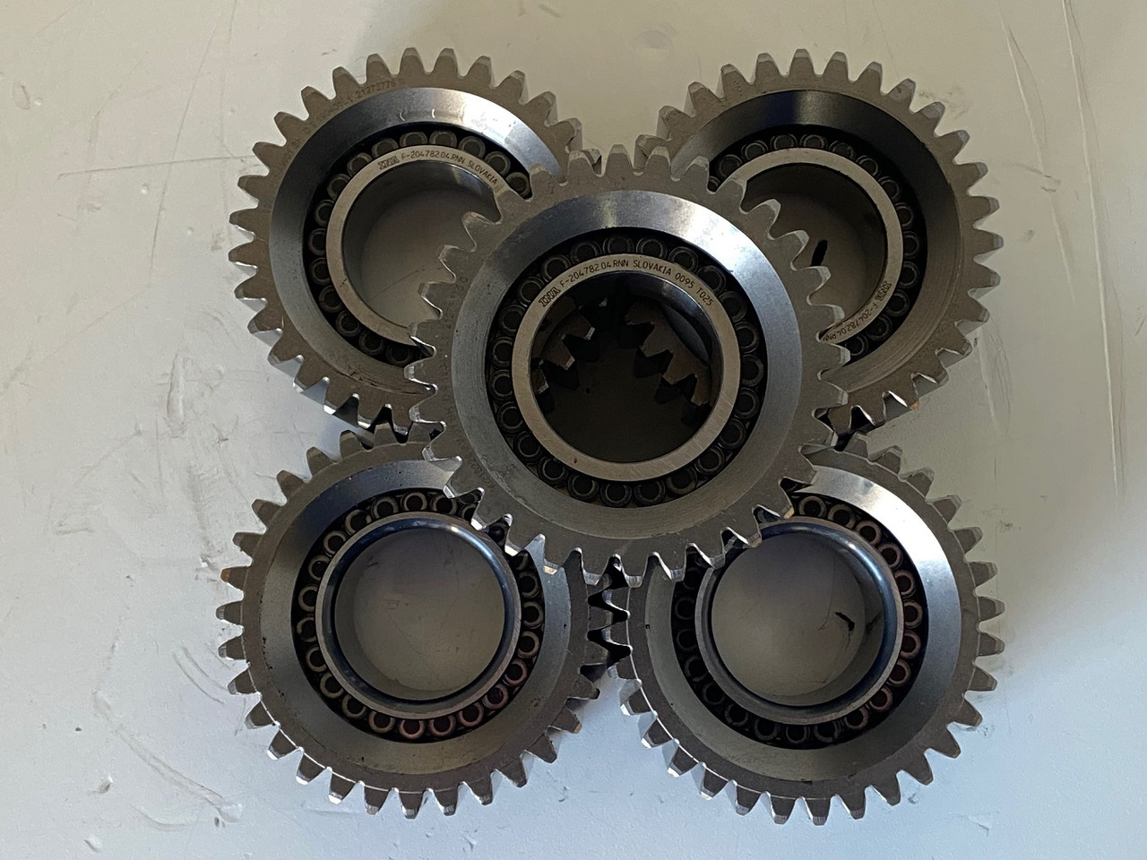 Liebherr Planetenrad ID-Nr.90216227. SAT300A1200. R926-1715 - R928-1715 - R930-1716. #P0161# - محرك سوينغ - آلات البناء: صور 5 Liebherr Planetenrad ID-Nr.90216227. SAT300A1200. R926-1715 - R928-1715 - R930-1716. #P0161# - محرك سوينغ - آلات البناء: صور 5