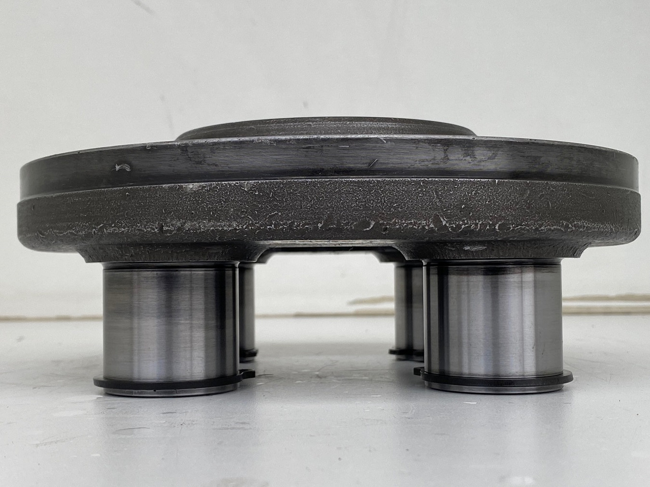 محرك سوينغ - آلات البناء Liebherr Planetenträger ID-Nr.944306303 - ID-Nr.9443063.  A924, A934, LH30, LH35.  #PLANT764#: صور 12