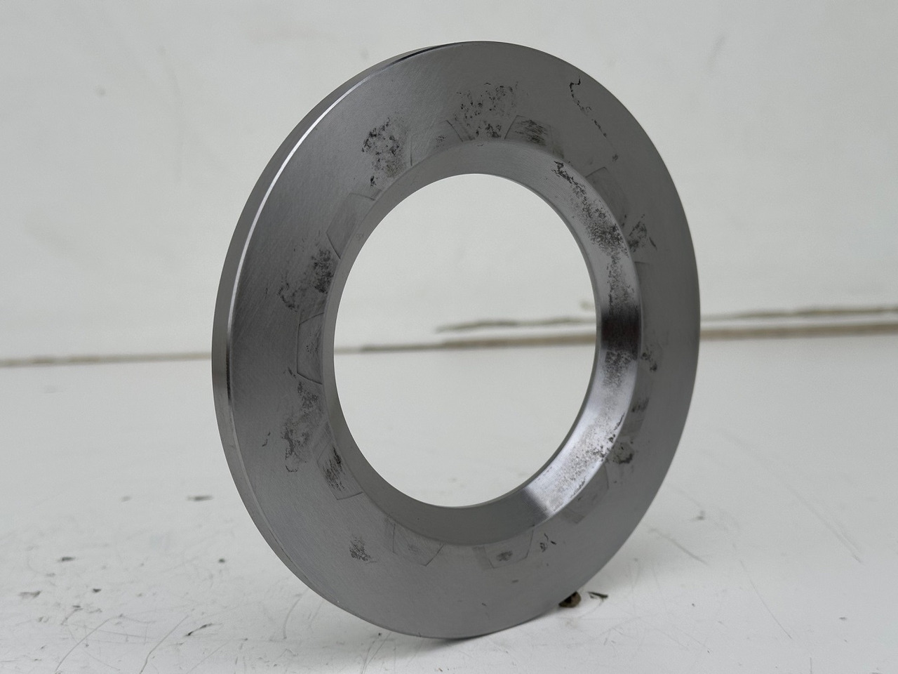 Liebherr Scheibe ID-Nr.9441598 - ID-Nr.944159803. A309,A311,A312,A314,A316,A900,A902,A904,A910COMP,A912COMP,A913COMP,A914,A918COMP,A918,R313,R317,R900,R902,R914COMP,R904,R914. #944159803.GH# - علبة التروس - آلات البناء: صور 1 Liebherr Scheibe ID-Nr.9441598 - ID-Nr.944159803. A309,A311,A312,A314,A316,A900,A902,A904,A910COMP,A912COMP,A913COMP,A914,A918COMP,A918,R313,R317,R900,R902,R914COMP,R904,R914. #944159803.GH# - علبة التروس - آلات البناء: صور 1