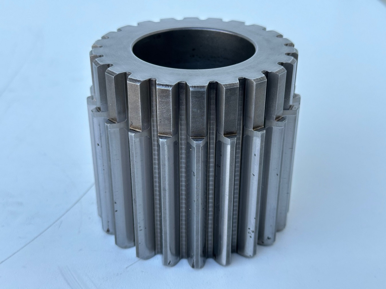 Liebherr Sonnenrad ID-Nr.90016258. FAT400P112,FAT400P130,FAT400P139,LOS1936,LOS926,R926,R928,R930,R934,R936,R938,R940,R944,R946,R950T. #90016258.06.08.02# - محرك السفر - حفارات زحافة: صور 3 Liebherr Sonnenrad ID-Nr.90016258. FAT400P112,FAT400P130,FAT400P139,LOS1936,LOS926,R926,R928,R930,R934,R936,R938,R940,R944,R946,R950T. #90016258.06.08.02# - محرك السفر - حفارات زحافة: صور 3