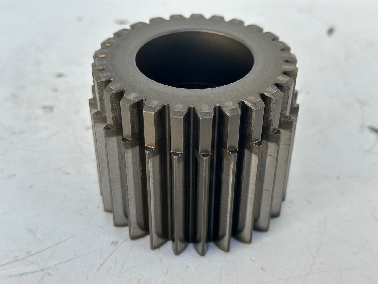 Liebherr Sonnenrad ID-Nr.90207998. SAT275A290. R922-1486, R924-1487. #90207998.02.10# - محرك سوينغ - حفارة: صور 1 Liebherr Sonnenrad ID-Nr.90207998. SAT275A290. R922-1486, R924-1487. #90207998.02.10# - محرك سوينغ - حفارة: صور 1