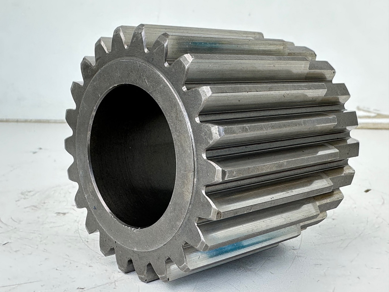 Liebherr Sonnenrad ID-Nr.9442837. FAT350 - FAT350P022 - FAT350P032 - FAT350P059 - FAT350P062 - FAT350P068 - FAT350P079. LH22, LOS103, ER912, LOS914, LOS924 COMP, R313, R317, R900, R902, R904, R912, - محرك السفر - حفارات زحافة: صور 5 Liebherr Sonnenrad ID-Nr.9442837. FAT350 - FAT350P022 - FAT350P032 - FAT350P059 - FAT350P062 - FAT350P068 - FAT350P079. LH22, LOS103, ER912, LOS914, LOS924 COMP, R313, R317, R900, R902, R904, R912, - محرك السفر - حفارات زحافة: صور 5
