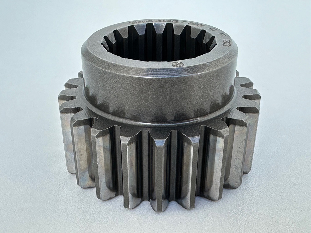 Liebherr Sonnenrad ID-Nr.9443067 - ID-Nr.944306703. SAT275/222 - SAT275/232 - SAT275/255. A932, A934, E932, P932, P934, R932, R934B, R934 C, R944 C T, R944 C TUN. #944306703.03# - محرك سوينغ - حفارة: صور 1 Liebherr Sonnenrad ID-Nr.9443067 - ID-Nr.944306703. SAT275/222 - SAT275/232 - SAT275/255. A932, A934, E932, P932, P934, R932, R934B, R934 C, R944 C T, R944 C TUN. #944306703.03# - محرك سوينغ - حفارة: صور 1