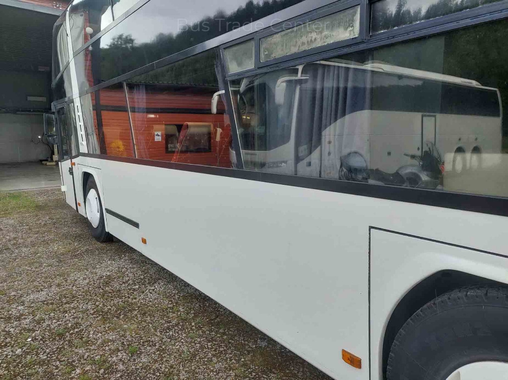 NEOPLAN Skyliner N122/3 - سياحية حافلة: صور 4 NEOPLAN Skyliner N122/3 - سياحية حافلة: صور 4