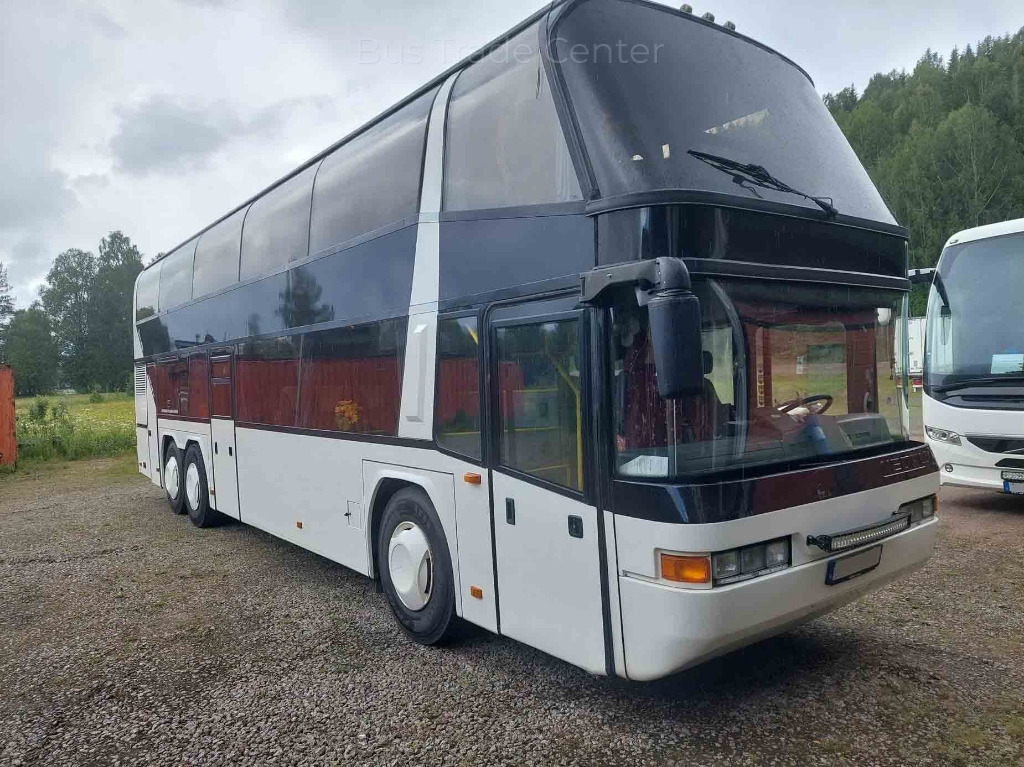 NEOPLAN Skyliner N122/3 - سياحية حافلة: صور 1 NEOPLAN Skyliner N122/3 - سياحية حافلة: صور 1