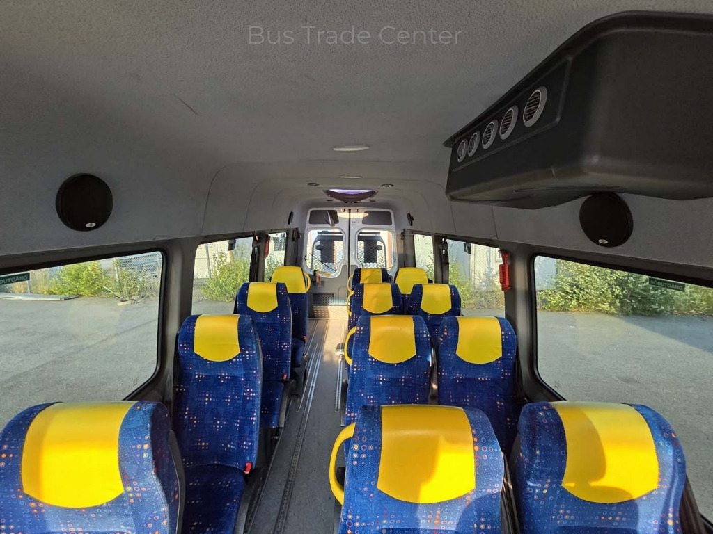 VOLKSWAGEN Crafter 50 LR // 3 units with lift - صغيرة, ميكروباص: صور 3 VOLKSWAGEN Crafter 50 LR // 3 units with lift - صغيرة, ميكروباص: صور 3