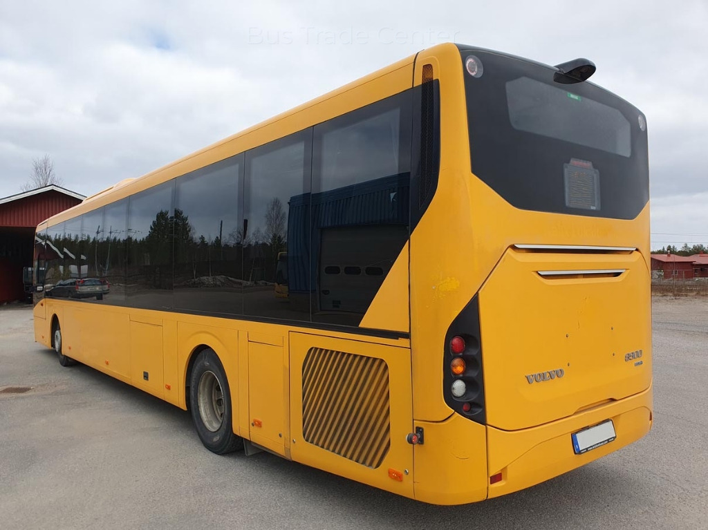 VOLVO 8900 B8RLE - باص النقل بين المدن: صور 3 VOLVO 8900 B8RLE - باص النقل بين المدن: صور 3