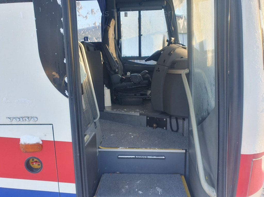 VOLVO 9700S NL B12M - باص النقل بين المدن: صور 5 VOLVO 9700S NL B12M - باص النقل بين المدن: صور 5