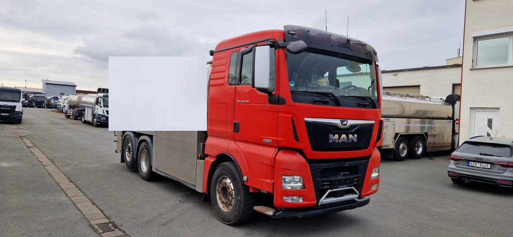 MAN TGX 26.640 6x2 (Nr. 5994) - شاحنة صهريج: صور 2 MAN TGX 26.640 6x2 (Nr. 5994) - شاحنة صهريج: صور 2