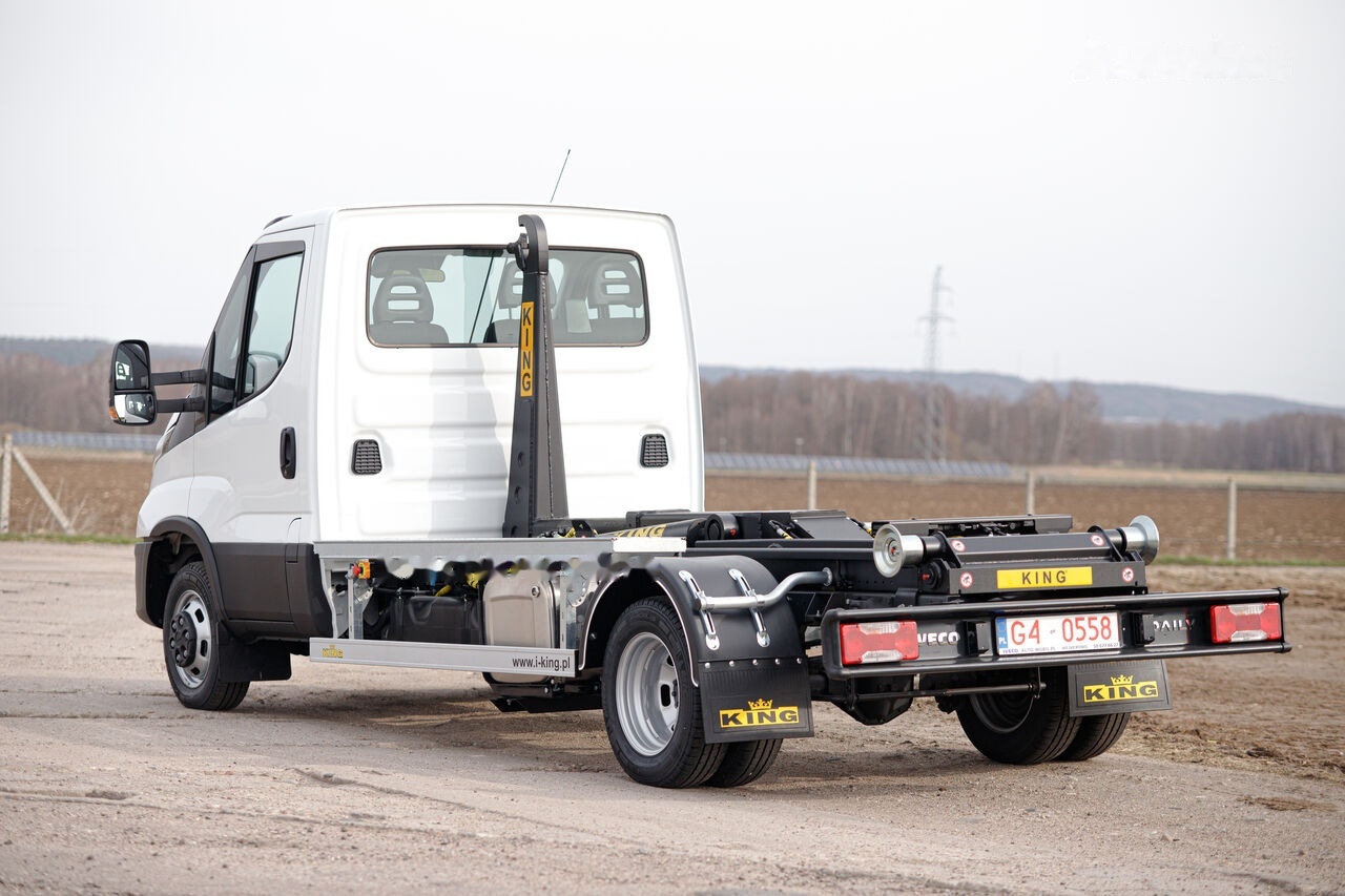 IVECO Daily 70C18 - شاحنة ذات الخطاف: صور 3 IVECO Daily 70C18 - شاحنة ذات الخطاف: صور 3