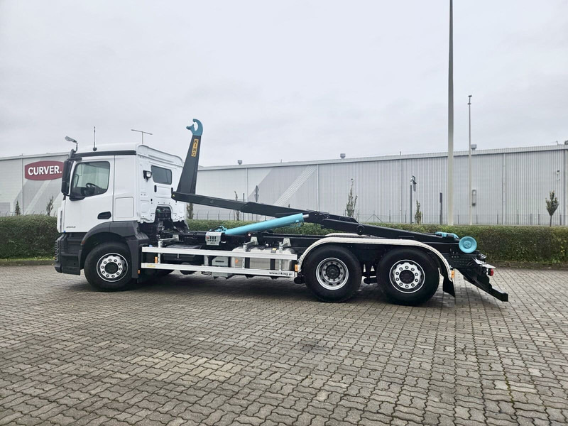 Mercedes-Benz ACTROS 5 - 2542 Nowy! - شاحنة ذات الخطاف: صور 1 Mercedes-Benz ACTROS 5 - 2542 Nowy! - شاحنة ذات الخطاف: صور 1