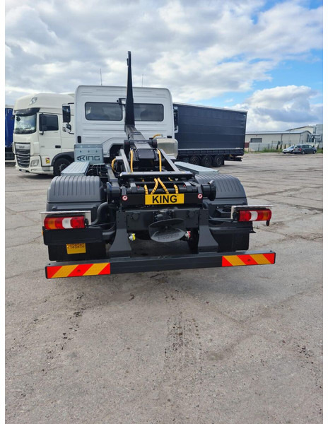 Mercedes-Benz Atego 1527L - شاحنة ذات الخطاف: صور 4 Mercedes-Benz Atego 1527L - شاحنة ذات الخطاف: صور 4