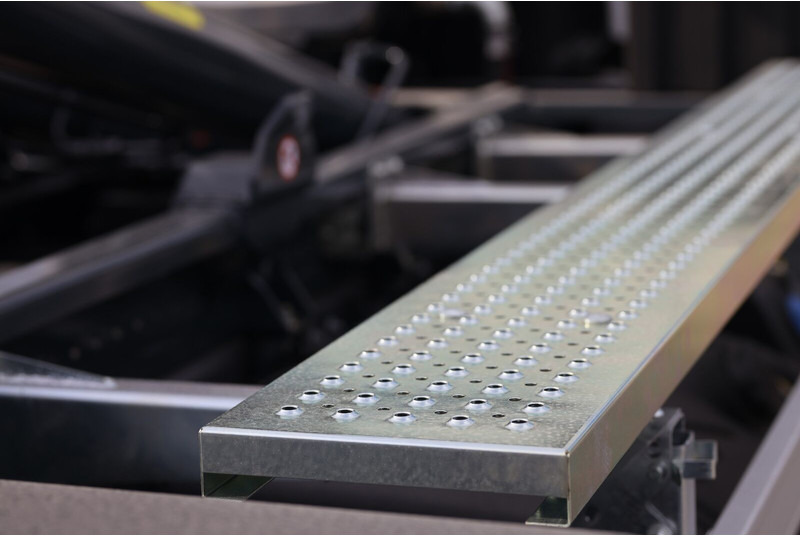 Renault D 18 HIGH P - شاحنة ذات الخطاف: صور 3 Renault D 18 HIGH P - شاحنة ذات الخطاف: صور 3