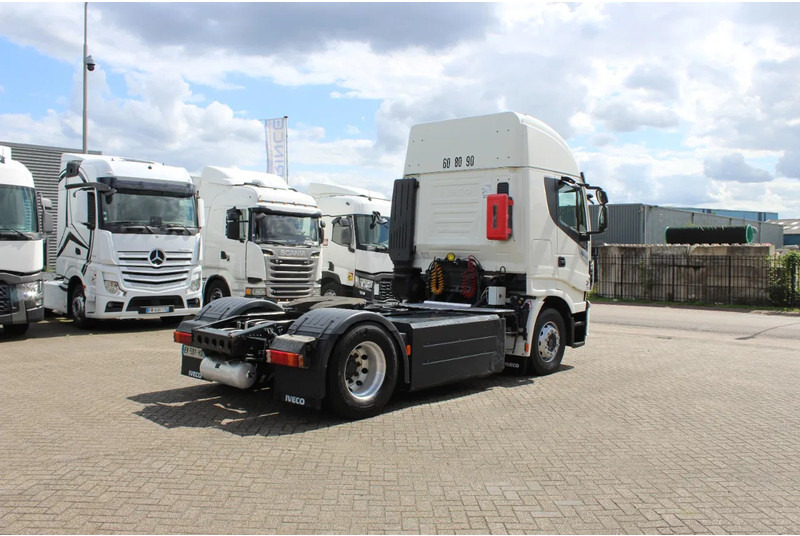 Iveco STRALIS 400 * RETARDER * CNG * 4X2 * LOW KM * - شاحنة جرار: صور 4 Iveco STRALIS 400 * RETARDER * CNG * 4X2 * LOW KM * - شاحنة جرار: صور 4