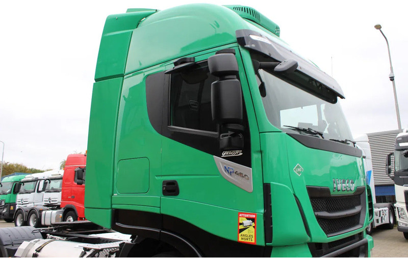 شاحنة جرار Iveco Stralis 460 * RETARDER * LNG * 4X2 *: صور 8