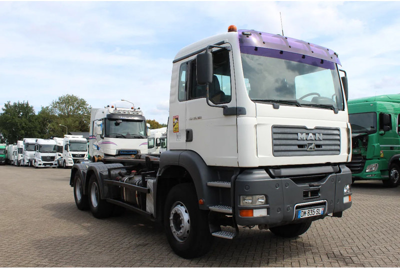 MAN TGA 26.360 * 6X4 * EURO 3 * - شاحنة - نظام الكابلات: صور 5 MAN TGA 26.360 * 6X4 * EURO 3 * - شاحنة - نظام الكابلات: صور 5