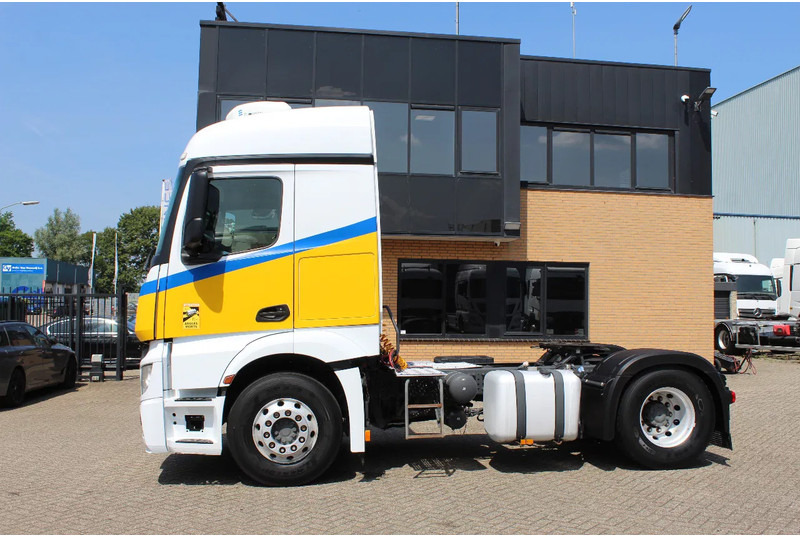 Mercedes-Benz Actros 1843 * RETARDER * 4X2 * - شاحنة جرار: صور 2 Mercedes-Benz Actros 1843 * RETARDER * 4X2 * - شاحنة جرار: صور 2