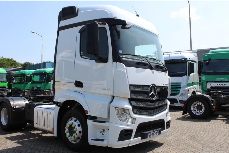 Mercedes-Benz Actros 1843 * RETARDER * EURO6 * 4X2 * - شاحنة جرار: صور 5 Mercedes-Benz Actros 1843 * RETARDER * EURO6 * 4X2 * - شاحنة جرار: صور 5