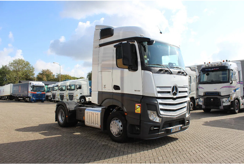 Mercedes-Benz Actros 1845 * EURO6 * 4X2 * - شاحنة جرار: صور 5 Mercedes-Benz Actros 1845 * EURO6 * 4X2 * - شاحنة جرار: صور 5