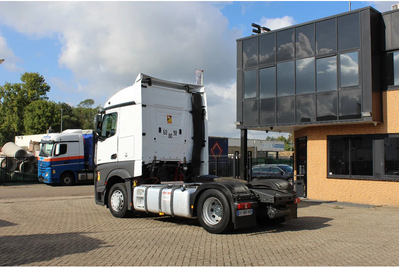 Mercedes-Benz Actros 1845 * EURO6 * 4X2 * - شاحنة جرار: صور 3 Mercedes-Benz Actros 1845 * EURO6 * 4X2 * - شاحنة جرار: صور 3
