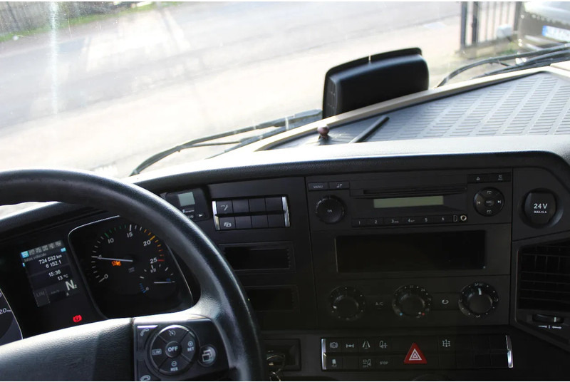 شاحنة جرار Mercedes-Benz Actros 1845 * RETARDER * 4X2 *: صور 16