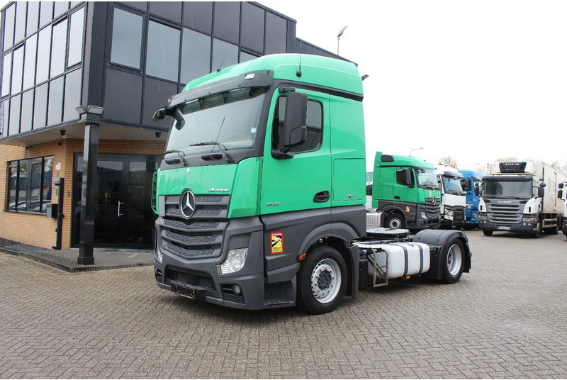 Mercedes-Benz Actros 1942 * 4x2 * 2 TANK * MEGA * - شاحنة جرار: صور 1 Mercedes-Benz Actros 1942 * 4x2 * 2 TANK * MEGA * - شاحنة جرار: صور 1